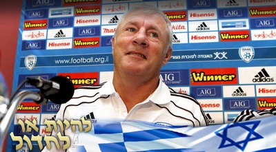 לואיס פרננדז. נראה בטוח בעצמו (יוסי ציפקיס)