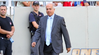 אבי לוזון. יאללה, תמנה מאמן (שי לוי) אבי לוזון. יאללה, תמנה מאמן (שי לוי)