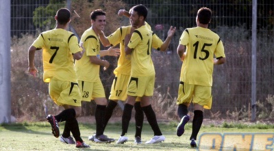 שחקני בית&qout;ר חוגגים (ליאור טימור)