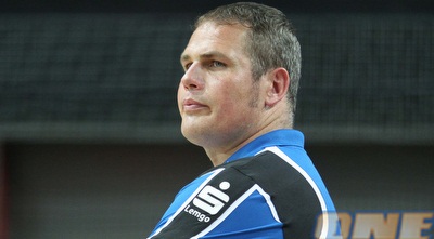 דירק ביוכלר מאמן למגו (TBV LEMGO( (ONE) דירק ביוכלר מאמן למגו (TBV LEMGO( (ONE)