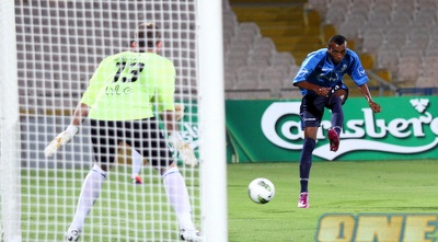 אפרים בוגאלה (שי לוי)