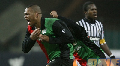 קולינס ג´ון. יגיע ב-48 השעות הקרובות (רויטרס)