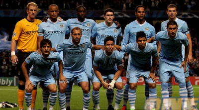 שחקני הסיטי בתמונה קבוצתית בהופעת הבכורה (GettyImages)