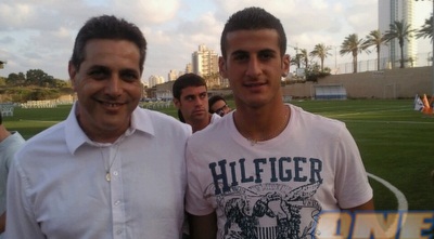 עו&qout;ד אלדד אהרוני (השמאלי) עו&qout;ד אלדד אהרוני (השמאלי)