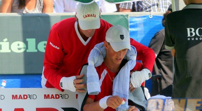 פוספיסיל. נראה הרבה פחות טוב בפתיחת המערכה השנייה (יניב גונן) פוספיסיל. נראה הרבה פחות טוב בפתיחת המערכה השנייה (יניב גונן)