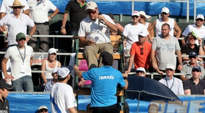 סלע עצבני (יניב גונן) סלע עצבני (יניב גונן)