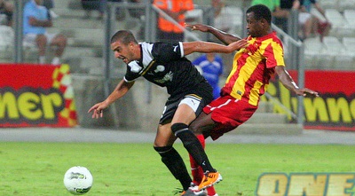 אפא אמברוז. &qout; (יניב גונן)