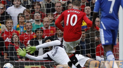 רוני כובש את השלישי מול צ´ך (רויטרס) רוני כובש את השלישי מול צ´ך (רויטרס)