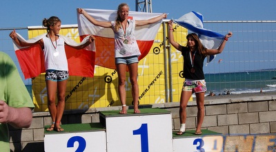 לורה קישון עם מדליית הארד (זיו לבנון, Ocean Nation) 