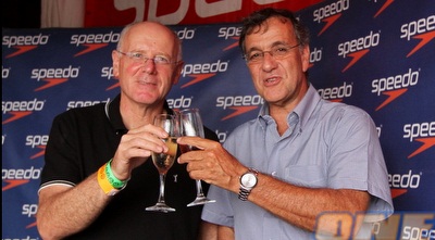 אפרים זינגר וגילי לוסטיג מרימים כוסית (מור שאולי) אפרים זינגר וגילי לוסטיג מרימים כוסית (מור שאולי)