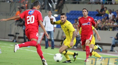 אלירן עטר מול עידן ויצמן (משה חרמון) אלירן עטר מול עידן ויצמן (משה חרמון)