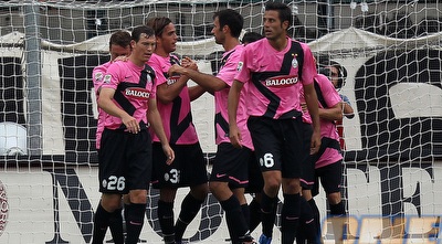 שחקני יובנטוס, בוורוד מזעזע, חוגגים עם מאטרי את שער הניצחון (GettyImages)