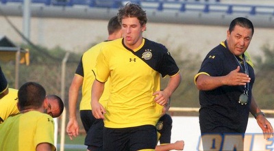  ואן דה קאסל במבחנים במכבי. ערך בדיקות רפואיות בב&qout;ש (יניב גונן)