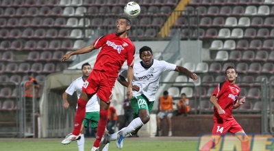 עידן ויצמן מקדים את מרלון דה חסוס (עמית מצפה)