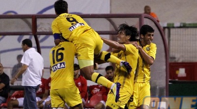 שחקני מכבי חוגגים (יוסי ציפקיס) שחקני מכבי חוגגים (יוסי ציפקיס)