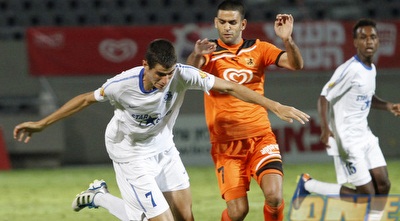 ניר ביטון (יוסי ציפקיס)