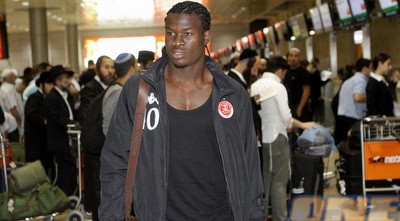 נוסא איגייבור. &qout; (יוסי ציפקיס)