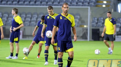 גל אלברמן והאריס מדוניאנין (יניב גונן) גל אלברמן והאריס מדוניאנין (יניב גונן)