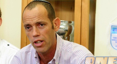 מסיבת עיתונאים ברק נתניה (יניב גונן) מסיבת עיתונאים ברק נתניה (יניב גונן)