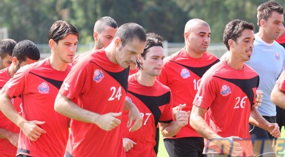 זנדברג, יוסי דורה ויובל אבידור (עמית מצפה)