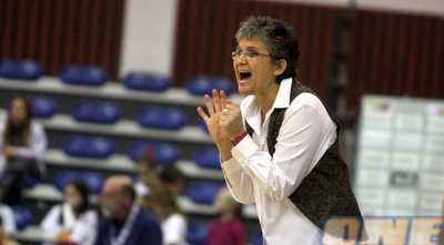 אוסטפלד. &qout;יש לנו זיכרונות טובים ממנה&qout; (יניב גונן) אוסטפלד. &qout;יש לנו זיכרונות טובים ממנה&qout; (יניב גונן)