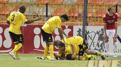 נתניה חוגגת (משה חרמון)