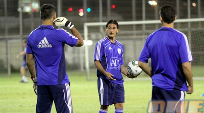 מאור בוזגלו ואריאל הרוש (יניב גונן)