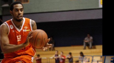 דרווין קיצ´ן מול לסדריוס דאן (יוסי ציפקיס)