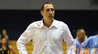 דייויד בלאט (שי לוי)