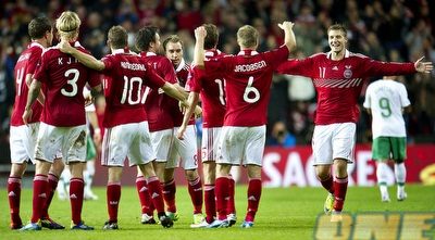 דנמרק חוגגת את התיקו. &qout;מה...? מתי היה 0:1?!&qout; (רויטרס)