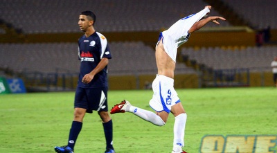 תומר סוויסה חוגג את השער (יניב גונן)