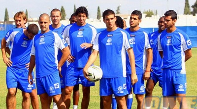 אימון מכבי פ&qout;ת אחרי פיטורי בלבול (יניב גונן)