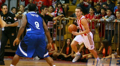 נעימי מול קרטר (יניב גונן) נעימי מול קרטר (יניב גונן)