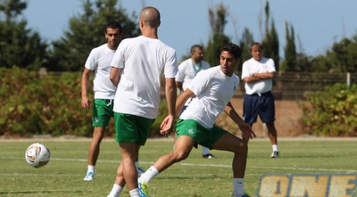 אייל גולסה, עידן ורד. האחרון יוכיח את עצמו כמחליף? (עמית מצפה) אייל גולסה, עידן ורד. האחרון יוכיח את עצמו כמחליף? (עמית מצפה)