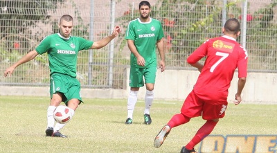 שון מלכה מול רוזנבאום (משה חרמון) שון מלכה מול רוזנבאום (משה חרמון)