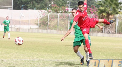 איציק בטורוב מול איסמעיל ריאן (משה חרמון) איציק בטורוב מול איסמעיל ריאן (משה חרמון)