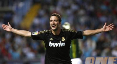 גונסאלו היגוואין (רויטרס) גונסאלו היגוואין (רויטרס)