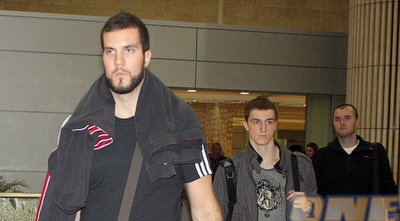 פרטיזן נחתה (משה חרמון) פרטיזן נחתה (משה חרמון)