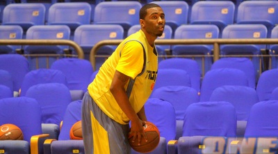 קית´ לנגפורד: &qout; (יניב גונן)