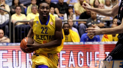 לנגפורד בדרך לסל (יוסי ציפקיס)