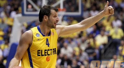 פאפאלוקאס. שמר על הניצחון בצד הצהוב (יוסי ציפקיס)