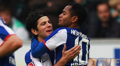 רפאל ולבאן קוביאשווילי חוגגים (GettyImages) רפאל ולבאן קוביאשווילי חוגגים (GettyImages)