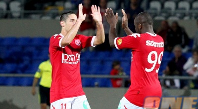 תמוז מברך את אלרואי כהן (שי לוי)