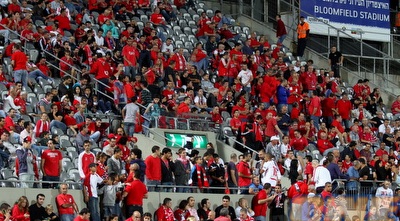 אוהדי הפועל ת&qout;א (שי לוי)