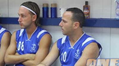 סטולר (במרכז). בשבת יעלה עם המספר 87 (שי לוי) סטולר (במרכז). בשבת יעלה עם המספר 87 (שי לוי)