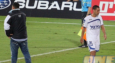 עמיר נוסבאום מורחק (משה חרמון)