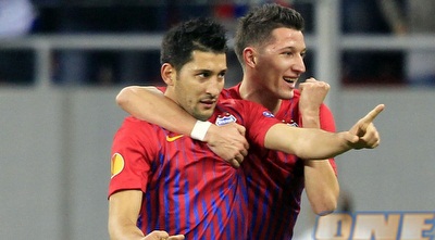 האחים קוסטאה חוגגים (רויטרס)