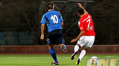 נאסר בורח מסטולר. שימו לב למספר החדש של השווייצרי (שי לוי)