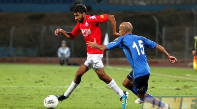 דוידזאדה מנסה לעבור את שן (שי לוי)