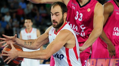 ספאנוליס. אולימפיאקוס השיגה ניצחון בליגה (GettyImages)